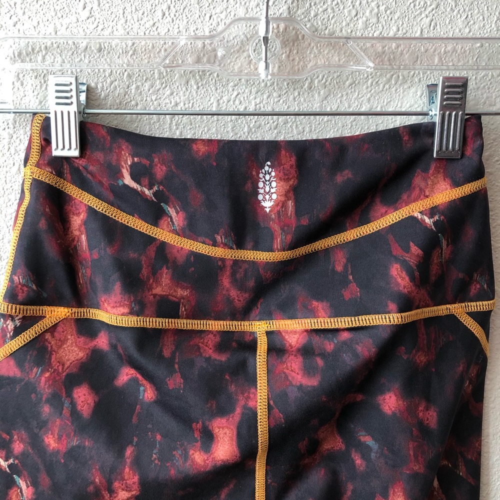 Free People Breaking All The Rules Printed Legging - Picture 5 of 8